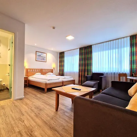 Badhotel Restaurant Stauferland 4*