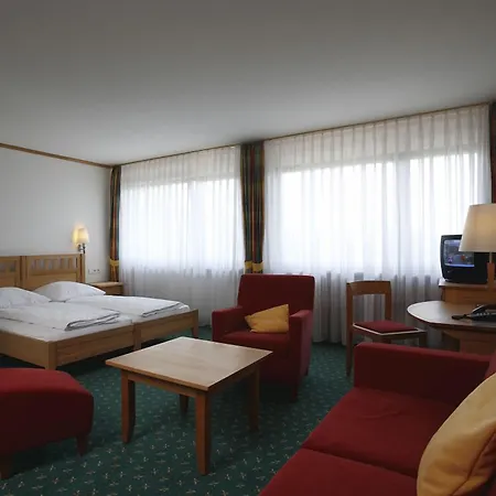 Badhotel Restaurant Stauferland 4* Бад Болль