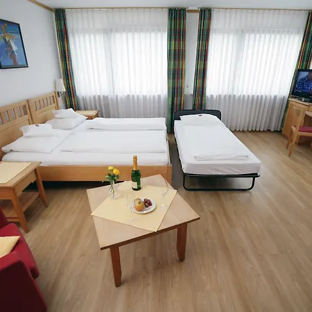 Badhotel Restaurant Stauferland 4*
