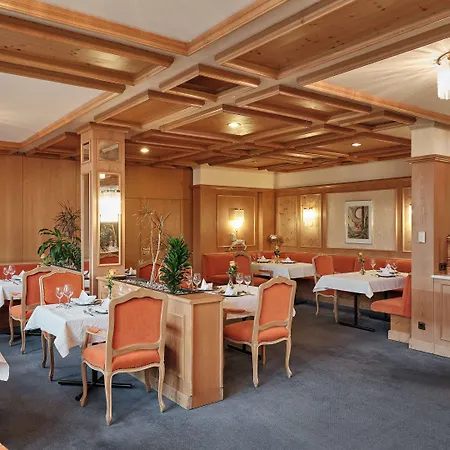 Badhotel Restaurant Stauferland 4* Бад Болль