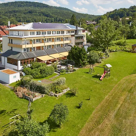 Badhotel Restaurant Stauferland 4* Бад Болль