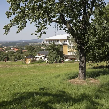 Badhotel Restaurant Stauferland Отель