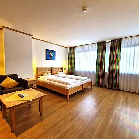 Badhotel Restaurant Stauferland Бад Болль