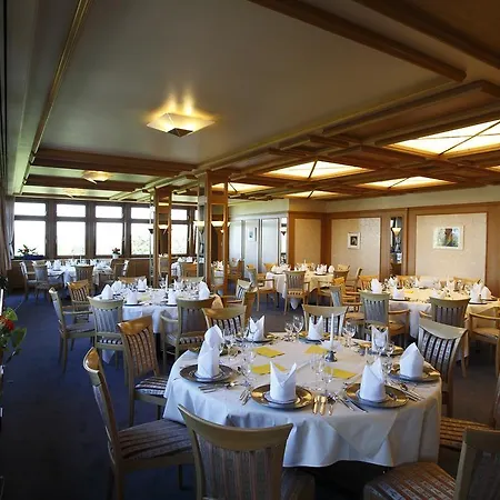 Badhotel Restaurant Stauferland 4*