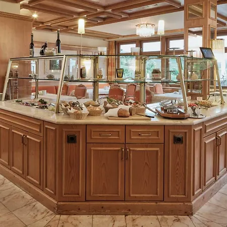 Badhotel Restaurant Stauferland 4*