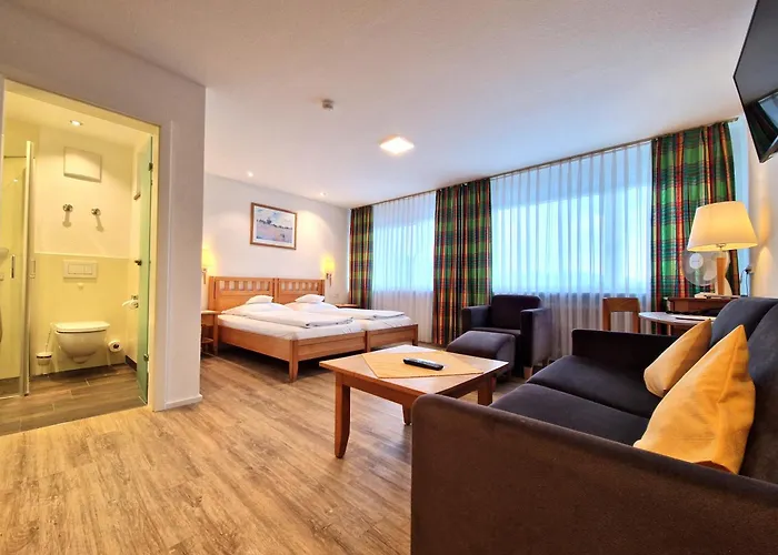 Badhotel Restaurant Stauferland 4*