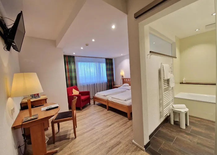 Ξενοδοχείο Badhotel Restaurant Stauferland