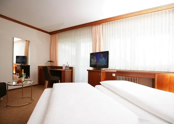 Ξενοδοχείο Badhotel Restaurant Stauferland Bad Boll