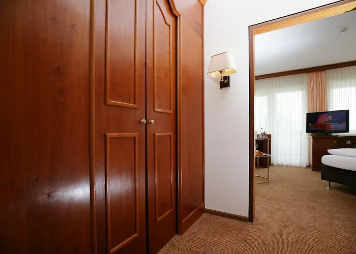 Badhotel Restaurant Stauferland Bad Boll