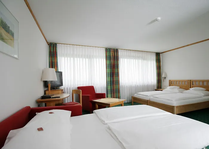 Badhotel Restaurant Stauferland 4* Bad Boll