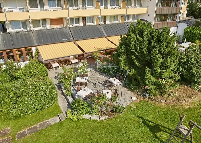 Badhotel Restaurant Stauferland Ξενοδοχείο