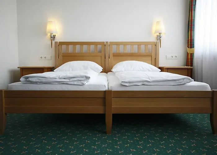 Badhotel Restaurant Stauferland 4*